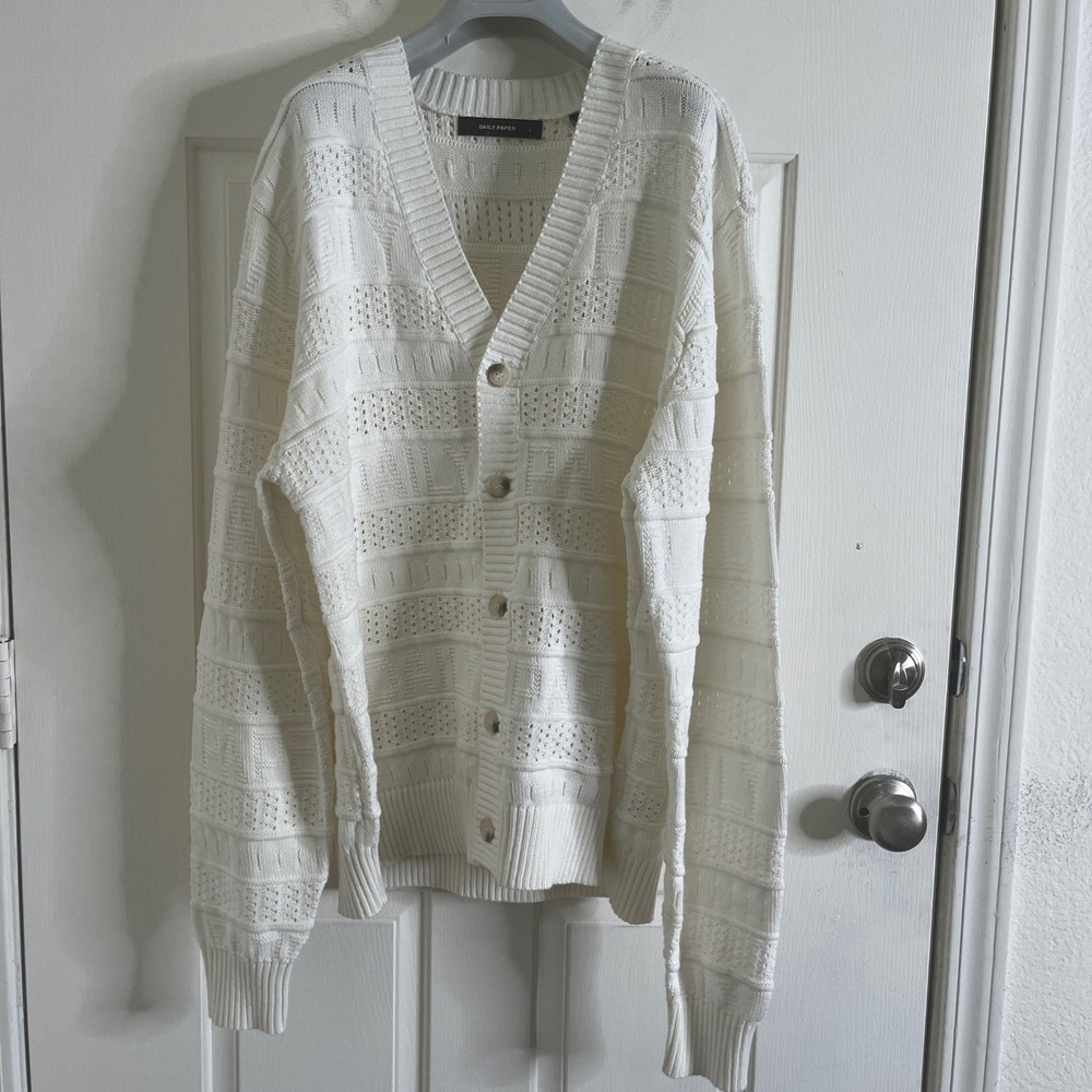 $196 Daily Paper Rajih Cotton All Over Logo Pointelle Knit Cardigan Mens L White - Picture 5 of 13